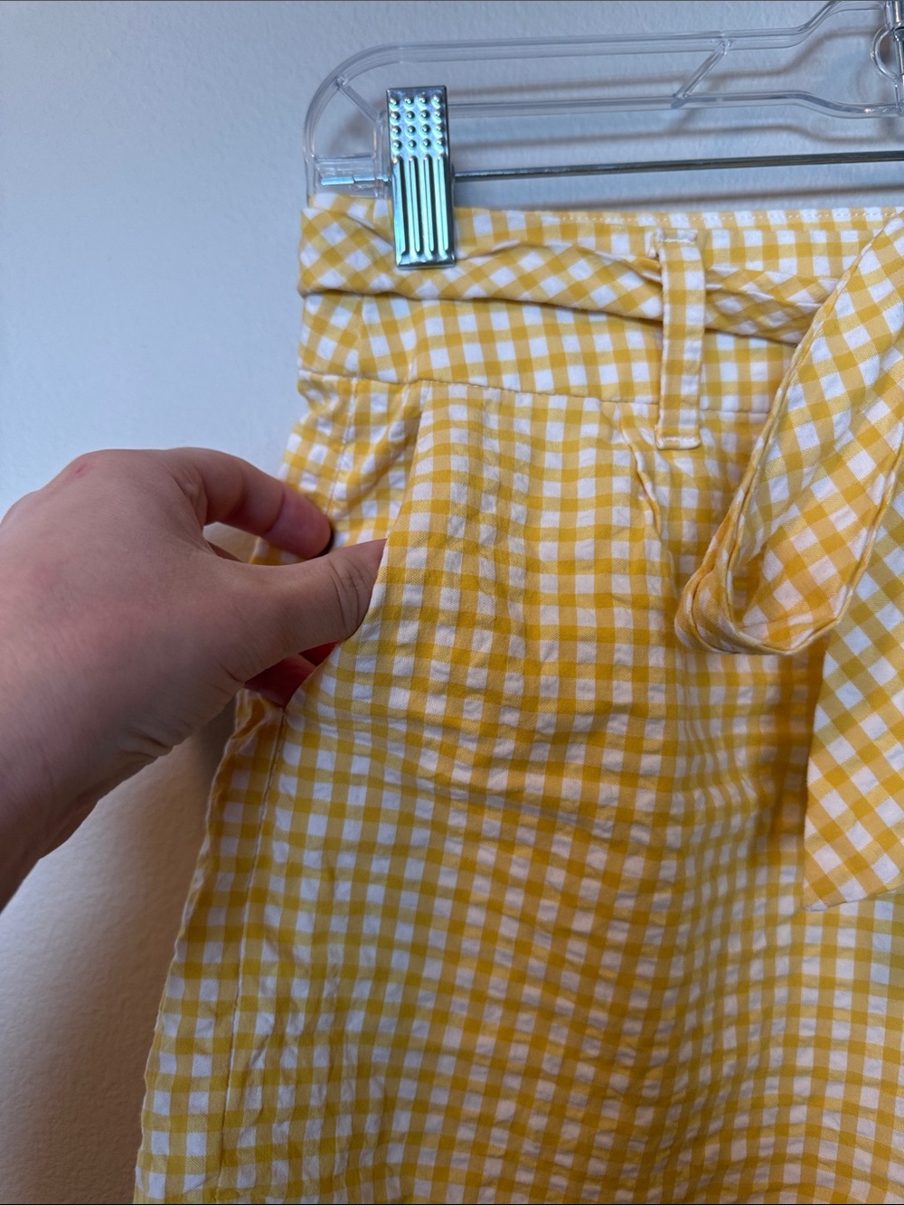 A New Day Yellow and White Gingham Tie-Belt Women’s Shorts - Picture 2 of 6